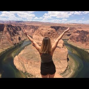 Meet your Posher, Gretchen